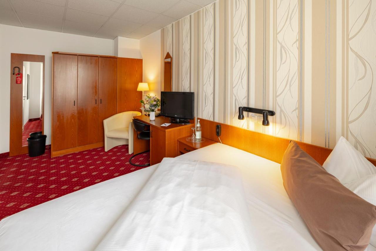 Hotel Berlin لبسيا المظهر الخارجي الصورة