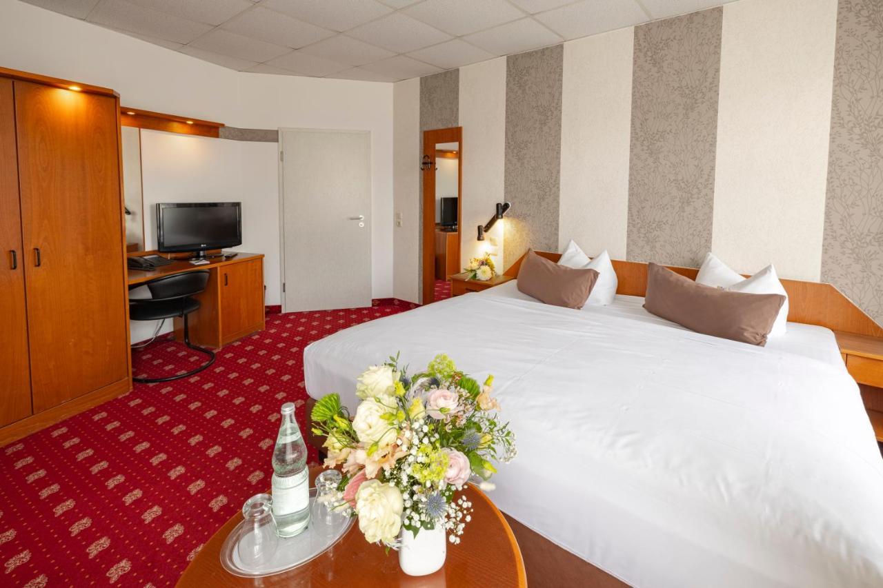 Hotel Berlin لبسيا المظهر الخارجي الصورة